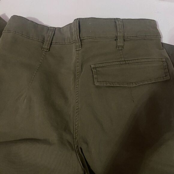 NWT Olive Green Chinos Khaki Straight Leg Pants Women's Size US 8 - Picture 10 of 14